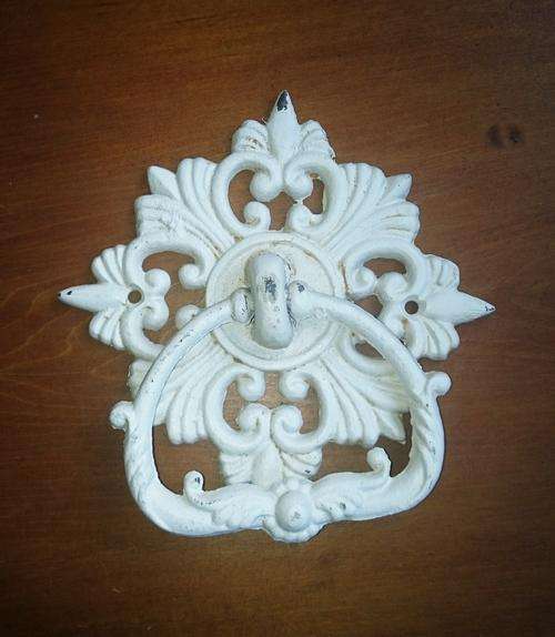 Cast iron door knocker