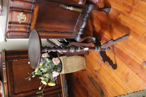 WOW! Stinkwood barley twist flower/pot stand
