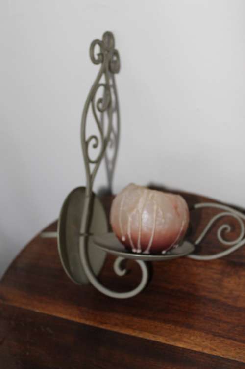 Hanging candle holders