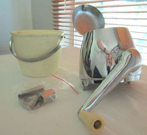 Vintage-Mid-Century-Ice-O-Mat-Bucketeer-by-Rival-Craft-Cocktail-Ice-C