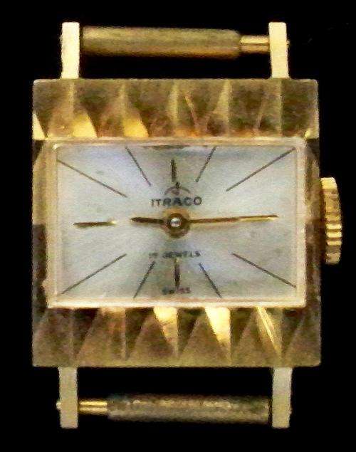 Early 1950s. 18 Carat Gold Ladies Swiss Wristwatch signed ITRACO. In excellent working condition