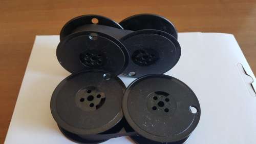 Manual typewriter ribbons