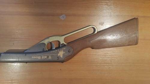 Vintage pellet gun B, working