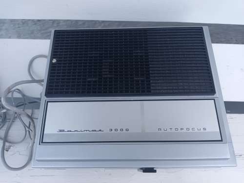 VINTAGE BRAUN Paximat 3000 Autofocus Slide Projector