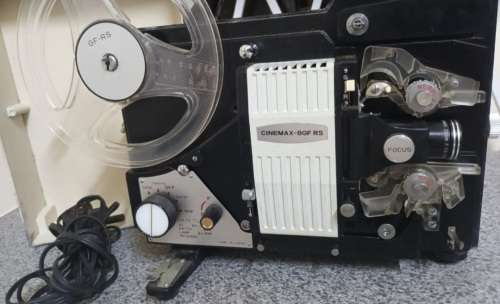 VINTAGE CINEMAX 8GF RS VARIABLE SPEED DUAL 8MM SUPER 8 MOVIE FILM PROJECTOR
