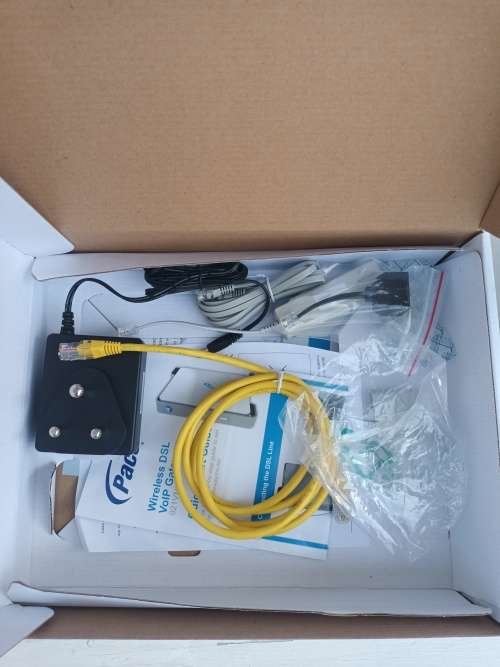 Pace 921VNX Wireless ADSL VDSL VoIP Gateway Router Modem with 3G USB Wifi