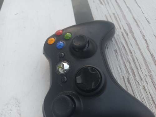 XBOX 360 Wireless Controllers