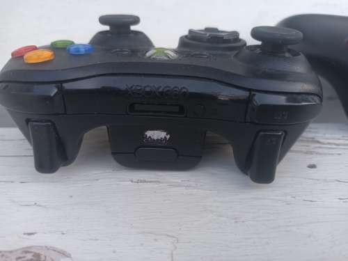 XBOX 360 Wireless Controllers