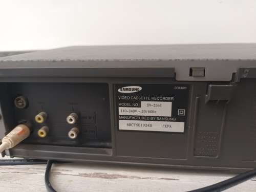 SAMSUNG SV 2261 VHS/VCR VIDEO PLAYER RECORDER
