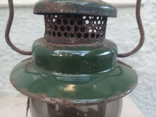 VINTAGE COLEMAN 249-299 Kerosene Lantern