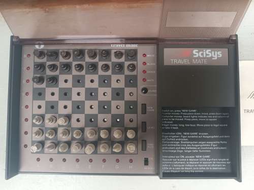 VINTAGE SciSys Travel Mate Chess Computer Electric 1984