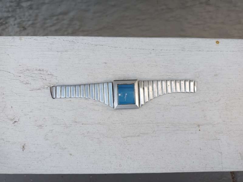 VINTAGE Rare 1975 SEIKO Asymmetrical Blue 11-4230