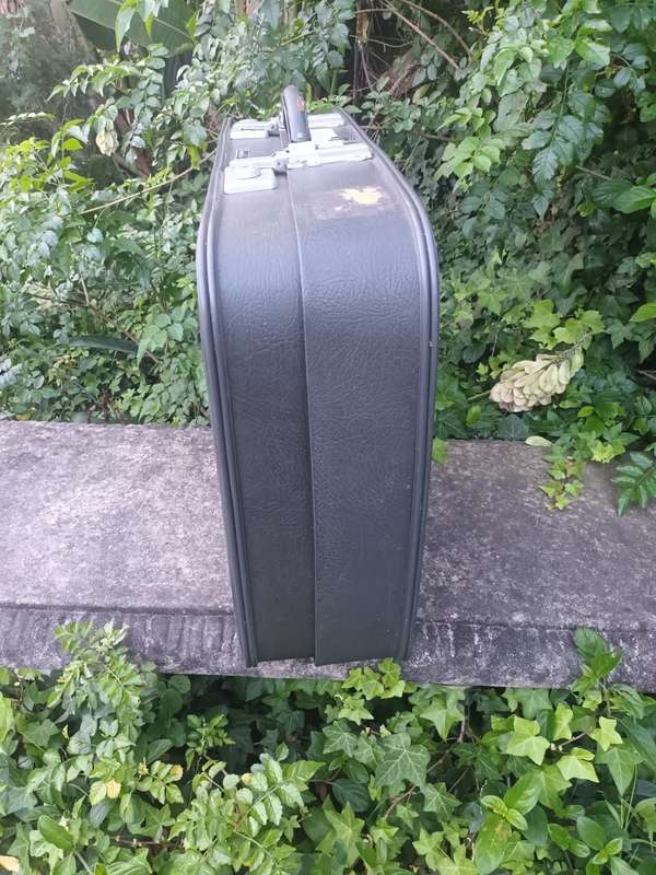 VINTAGE Caravelle By Revelation Luggage Suitcase