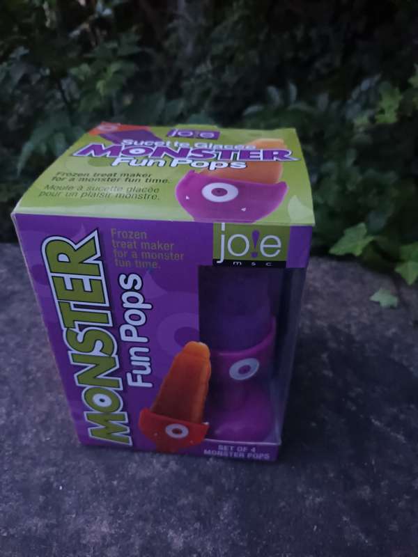 Joie Monster Fun Frozen Pop Maker Set of 4