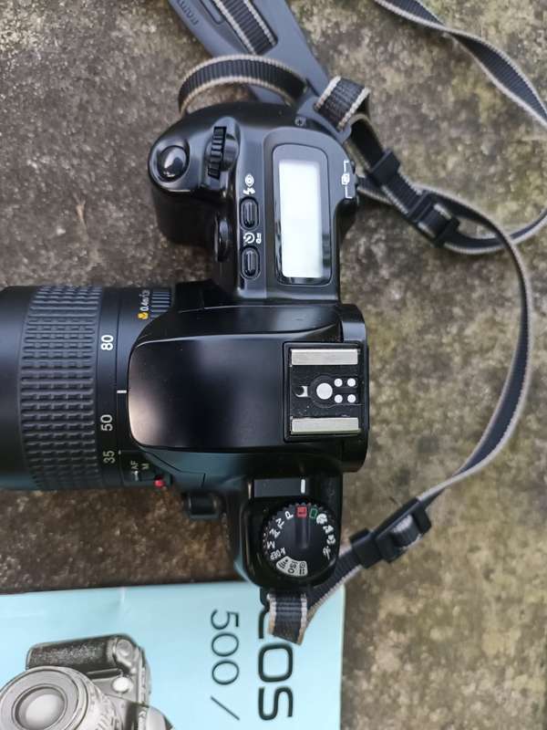 CANON EOS 500