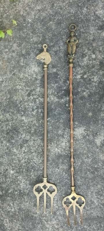 VINTAGE Brass Toasting Forks × 2