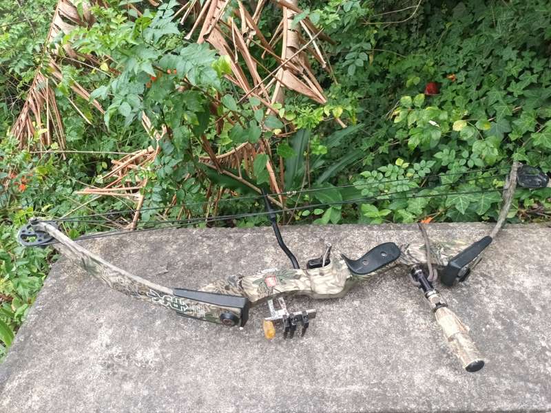 PSE Nova Compound Bow, Camo