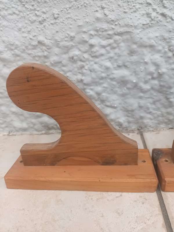 Curtain Rod Brackets × 2