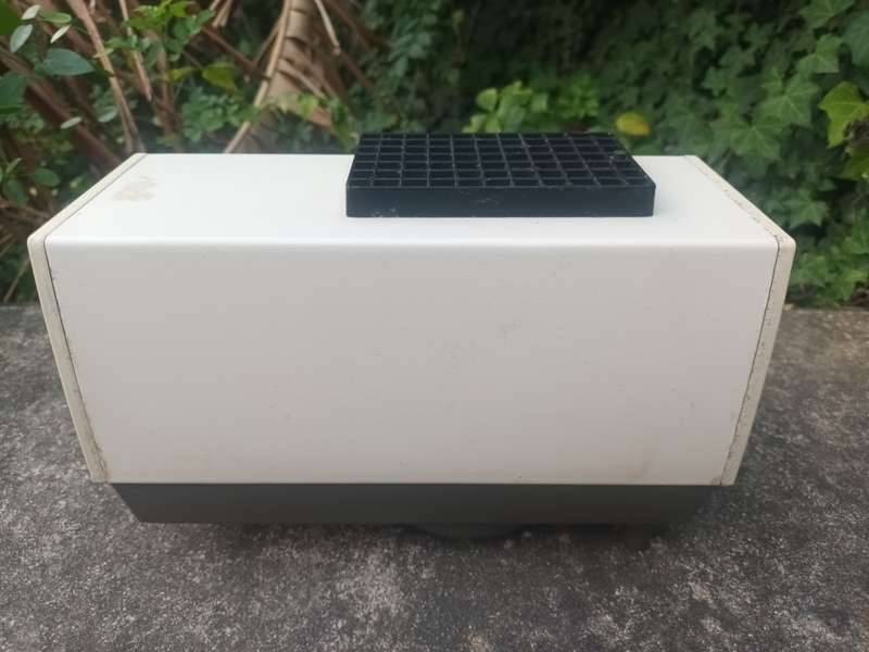 VINTAGE Cabin Toodee Slide Projector