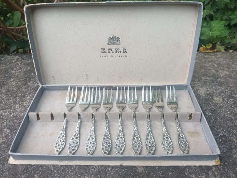 VINTAGE EPNS Forks Made In Holland × 9