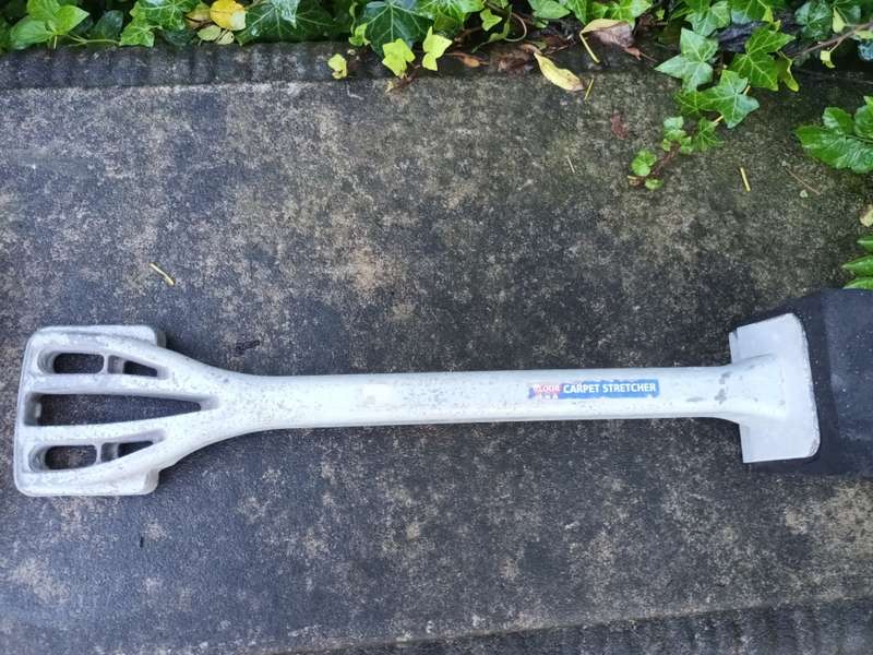 VINTAGE Knee Kicker Floor Carpet Stretcher