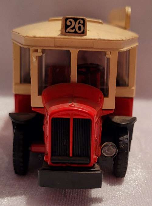 SOLIDO 4401 AUTOBUS RENAULT TN6C 1934 RED CREAM