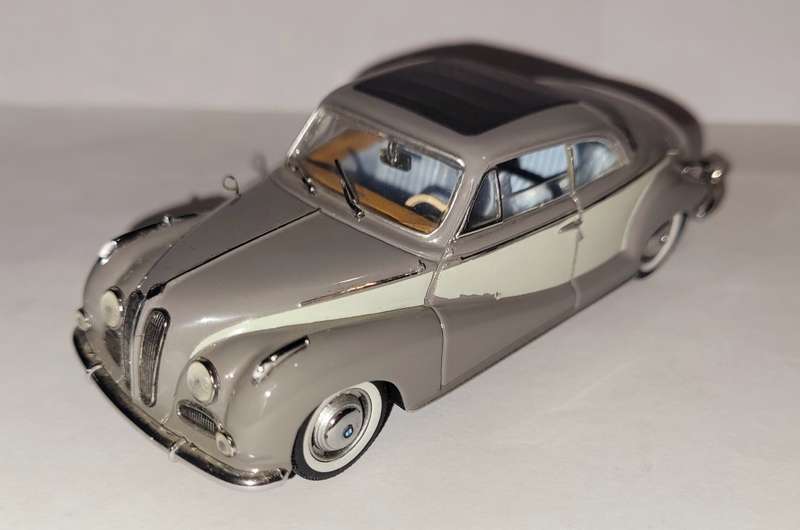 Revell Detail Cars 1.43 ART 243 BMW 502 Cabrio Diecast Model Boxed