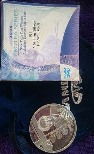2006 DESMOND TUTU R1 UNC COIN - LOW MINTAGE OF 390.