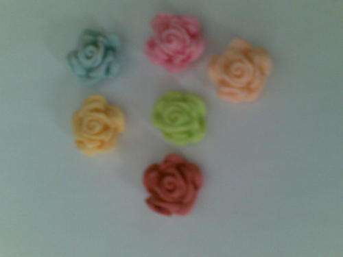 Icing images for cake decorations