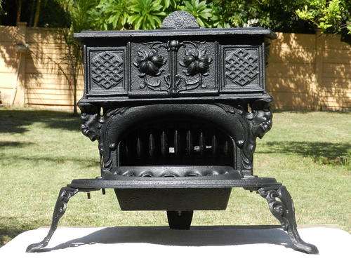 Queen Anne 2 plate anthracite stove
