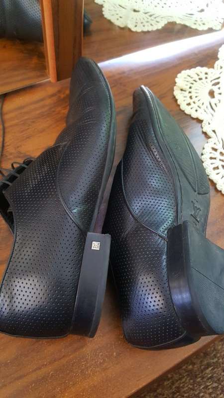 Hand Crafted Authentic Louis Vuitton Dress Shoes will fit 9 or 10 SA size - Very Premium Shoes.