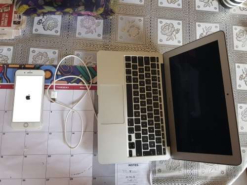 Apple Iphone 7PLUS 32 GB Unlocked /  2010 Macbook Air 11 - Sell As IS BARGAIN!!!!!!!!!!!