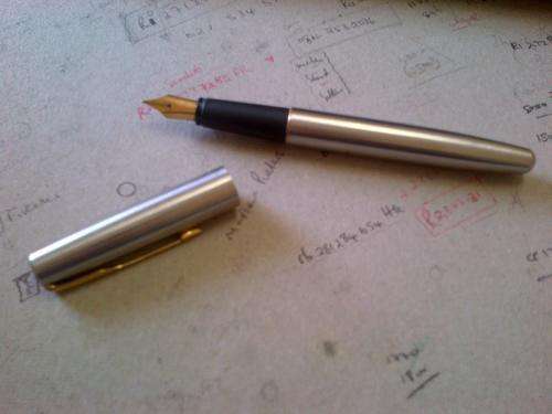 Parker Fountain Pen Medium - Fat Steel & Gold trimmings VERY LOW PRICE