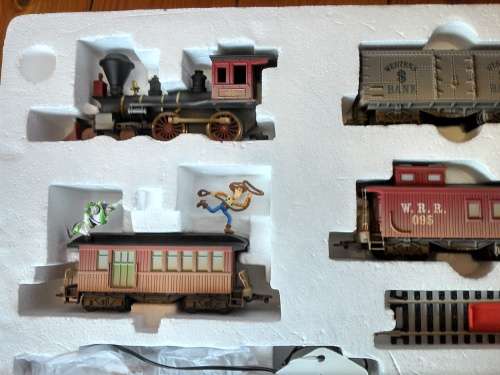 HORNBY DISNEY TOY STORY 3