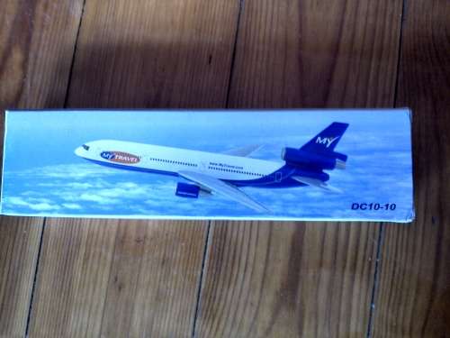 DC10-10 SNAP TOGETHER MODEL