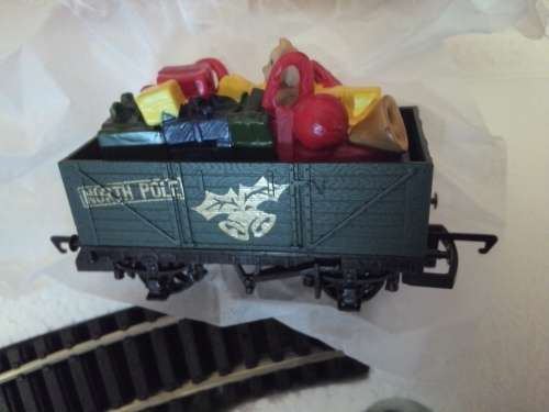 HORNBY SANTA EXPRESS ( BOX SLIGHT DAMAGE )