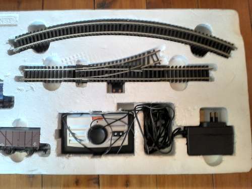 HORNBY THE BLUE HIGHLANDER SET