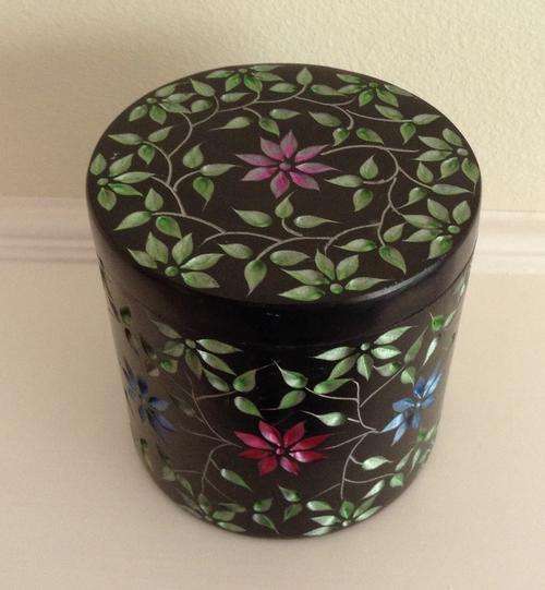 COLOURFUL ROUND TRINKET BOX