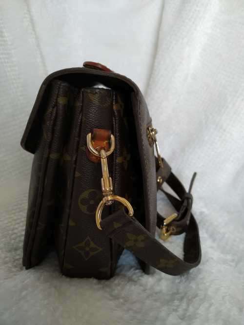 Louis Vuitton Metis Pochette