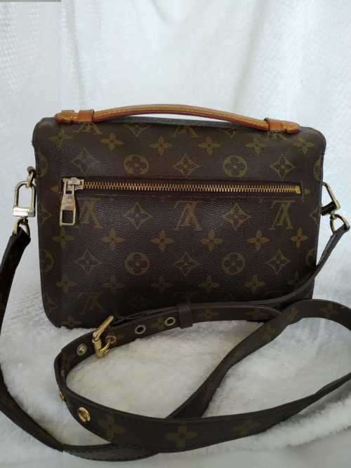 Louis Vuitton Metis Pochette