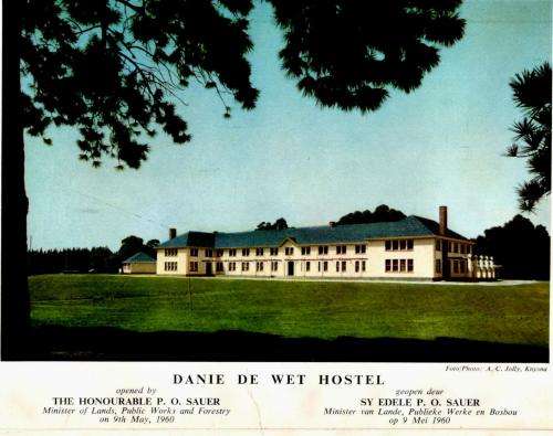 Saasveld Forestry College / Saasveld Bosbou-Kollege | Silver Jubilee Journal 1932-1957
