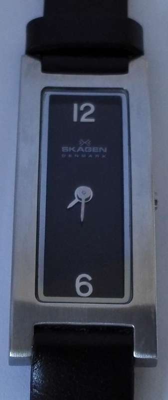 Authentic SKAGEN Denmark Ultra Slim Black Leather Ladies Watch
