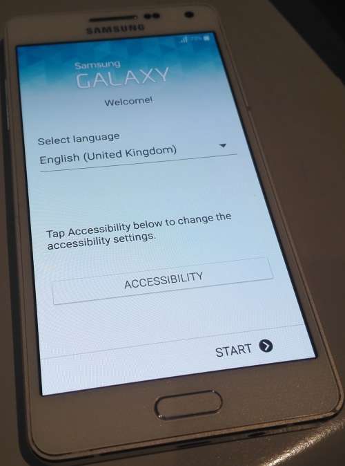 SAMSUNG Galaxy A5 16GB Handset