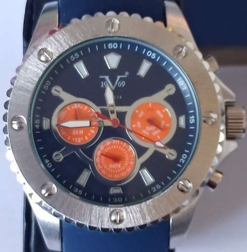Authentic V19.69 ITALIA By VERSACE Multifunction Mens Watch