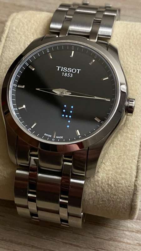 ***TISSOT COUTURIER SECRET DATE T035446A SSTEEL***