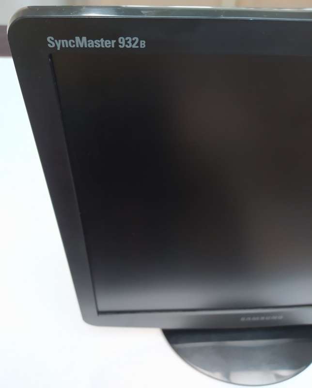 Samsung Syncmaster 932B