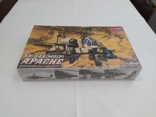 AH-64A Apache - Model - Helicopter - Scale 1/48