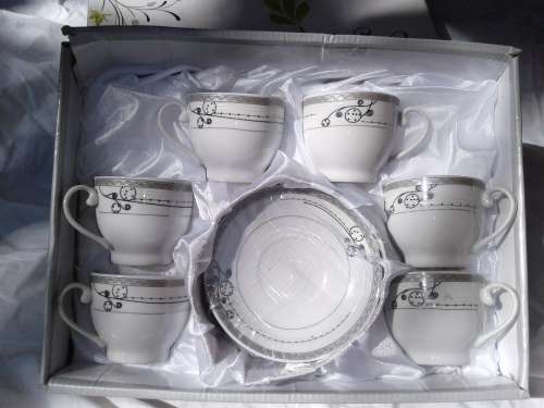 TEA SET 12 piece Made in CHINA