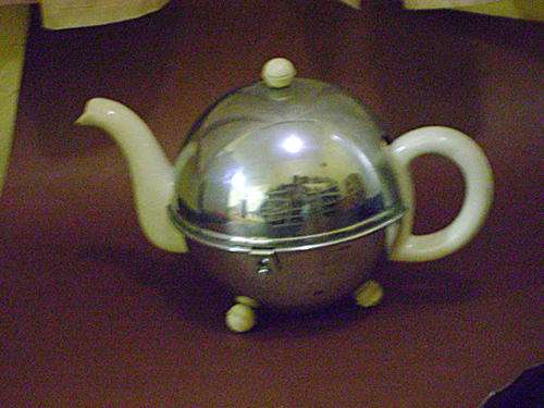 EVERHOT TEAPOT