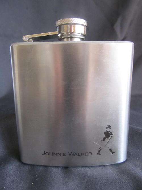 JONNIE WALKER 6oz HIP FLASK